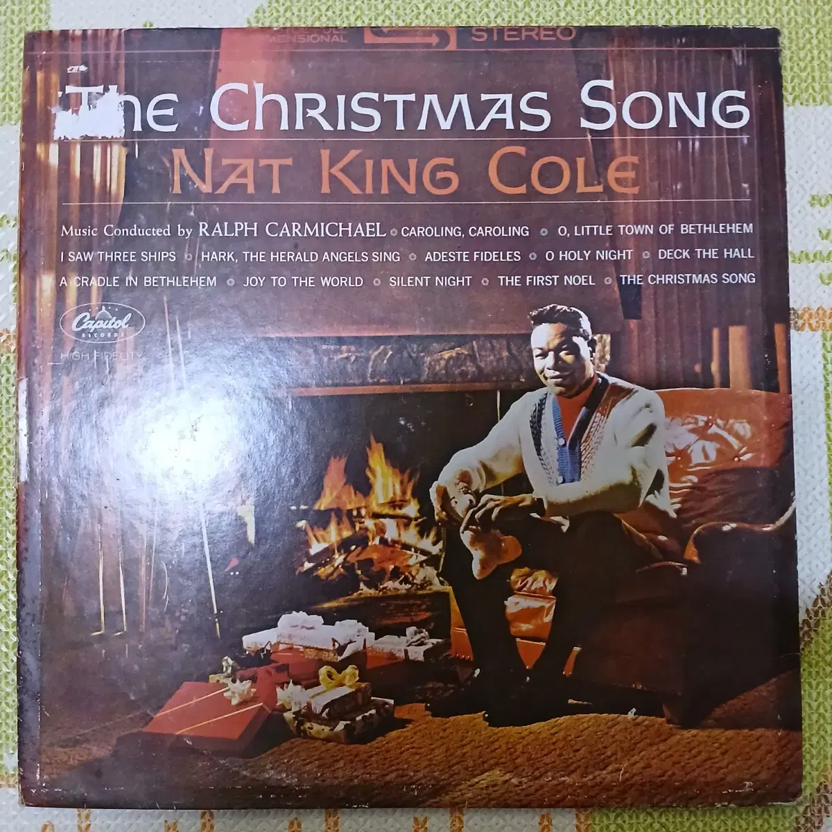 Lp중고 NAT KING COLE 크리스마스 송 음반 판매합니다.