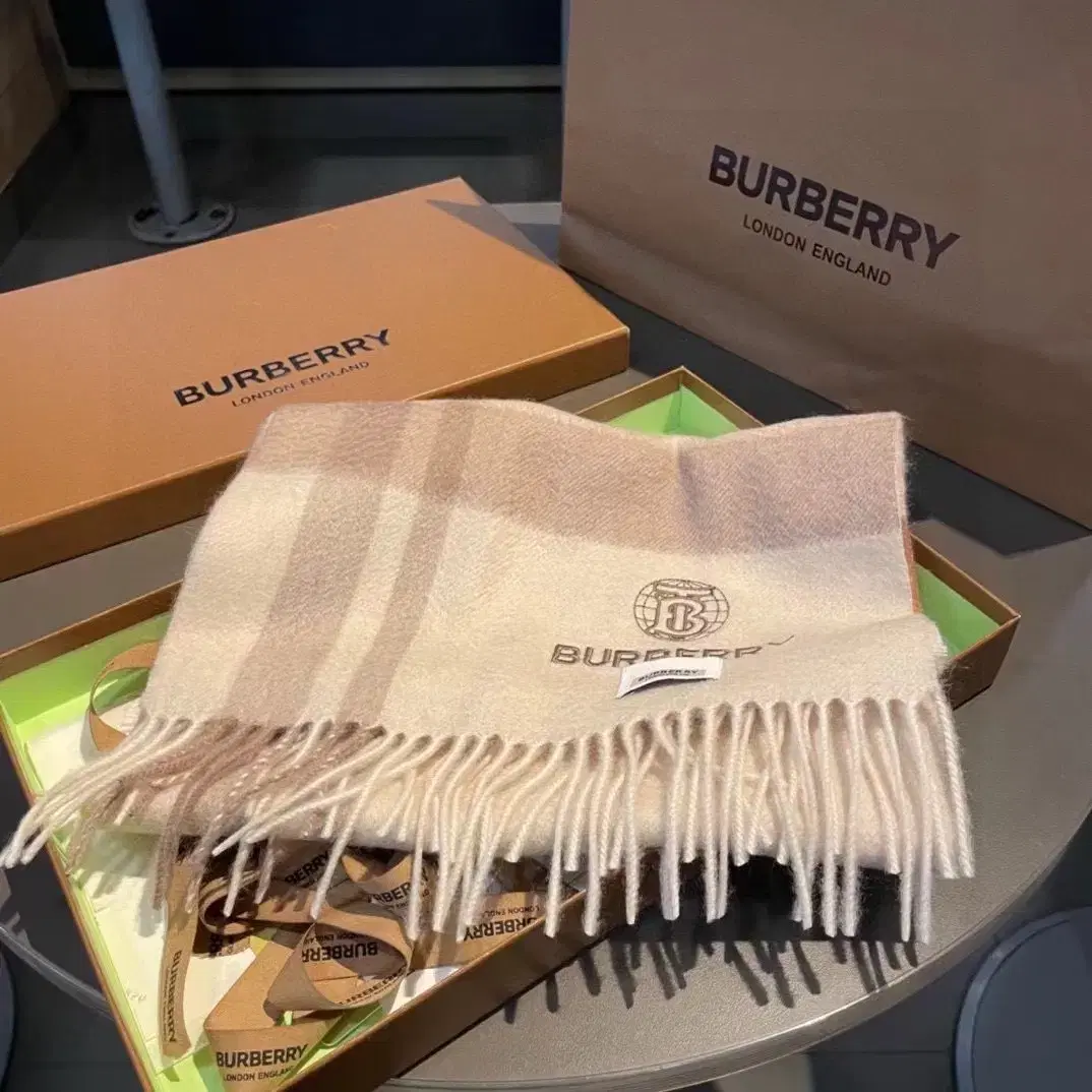 Burberry버버리 여사 스카프 정품 캐시미어 100%