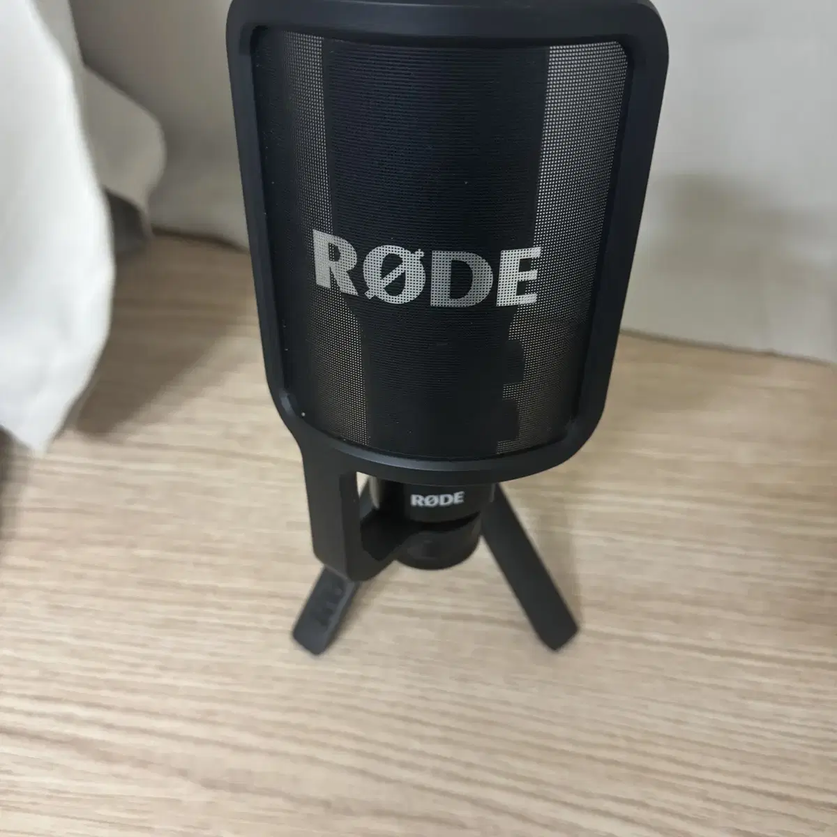 Rode NT-USB+ 마이크 판매합니다