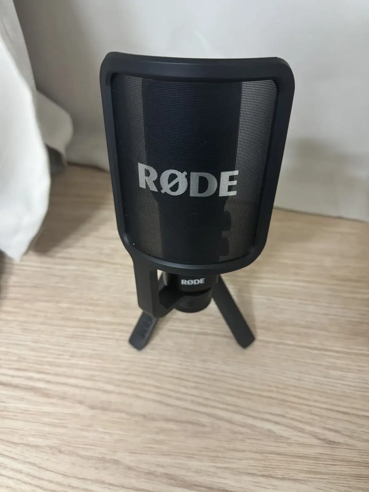 Rode NT-USB+ 마이크 판매합니다