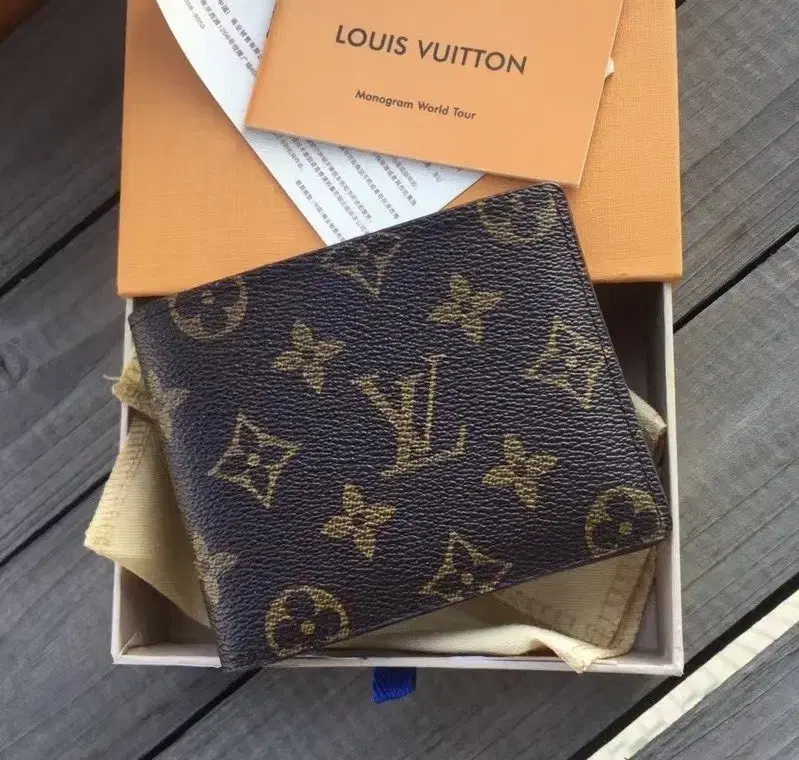 Louis V uitton 지갑 M60895