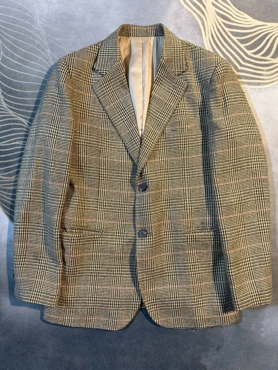 Vintage check pattern blazer