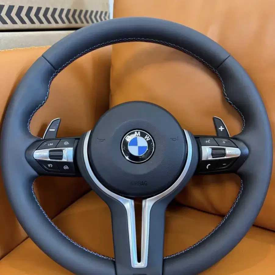 BMW F바디 E바디 전용 M핸들  국내배송 가격입니다.