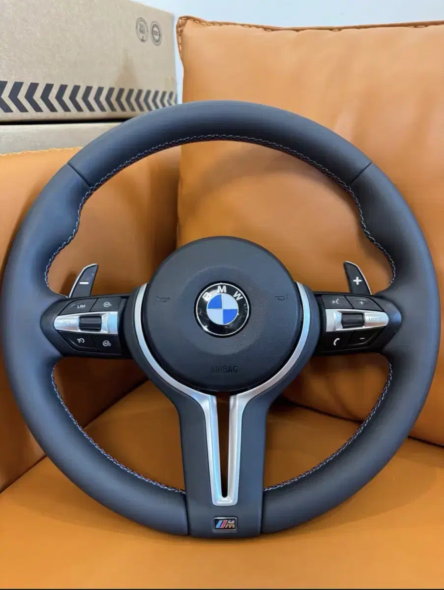 BMW F바디 E바디 전용 M핸들  국내배송 가격입니다.