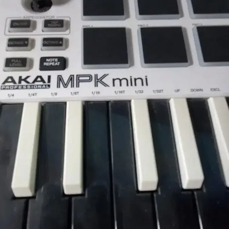 akai mpk mini