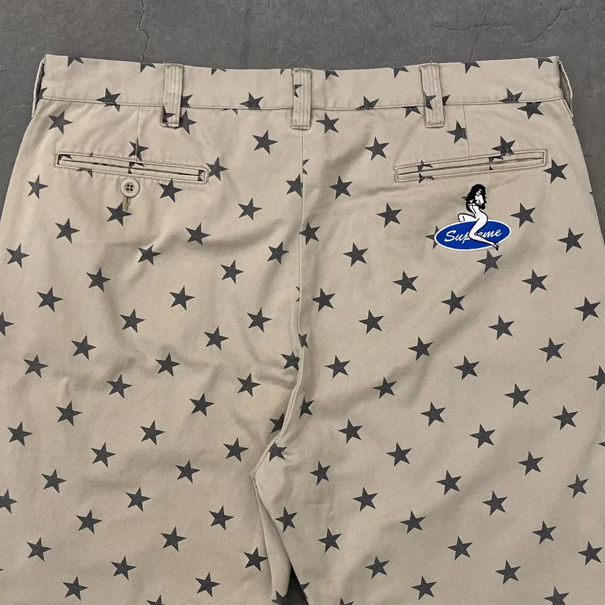 SUPREME PIN UP CHINO STARS PANTS