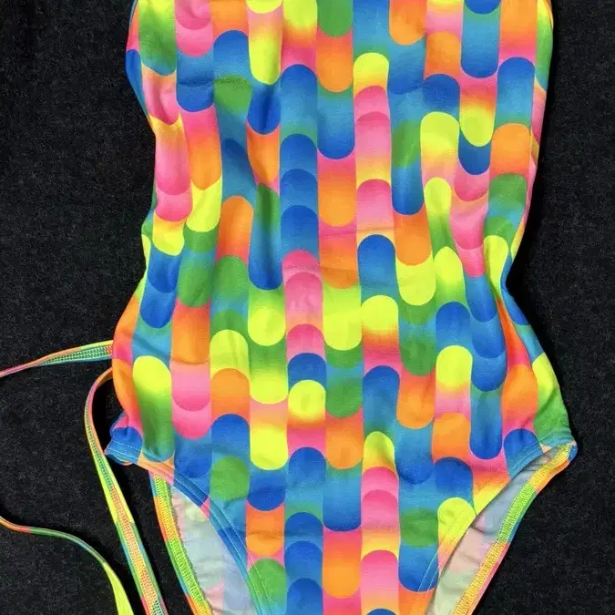 펑키타 블럭드 도티 w6 | FUNKITA