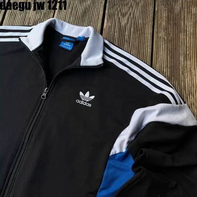 160 ADIDAS ZIPUP 아디다스 집업