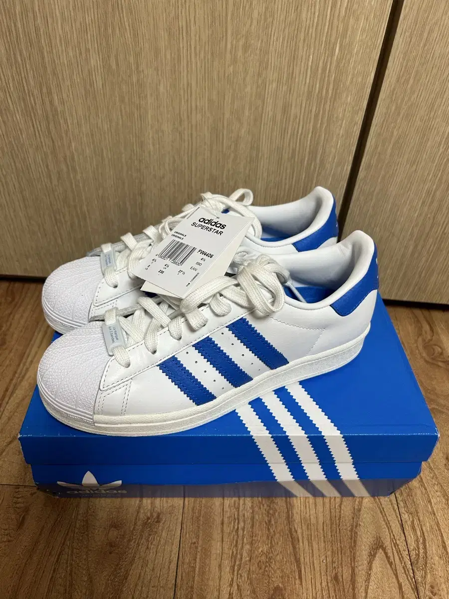 (새것)아디다스 슈퍼스타 화이트 블루버드 Adidas Superstar