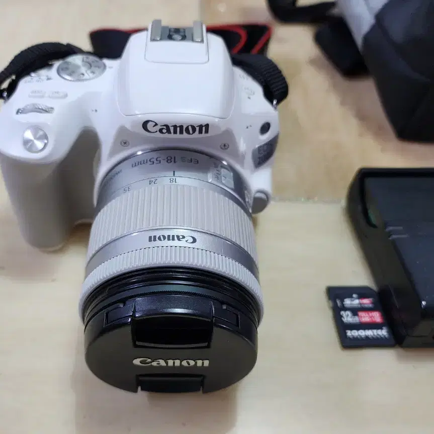 캐논 EOS 200D 화이트