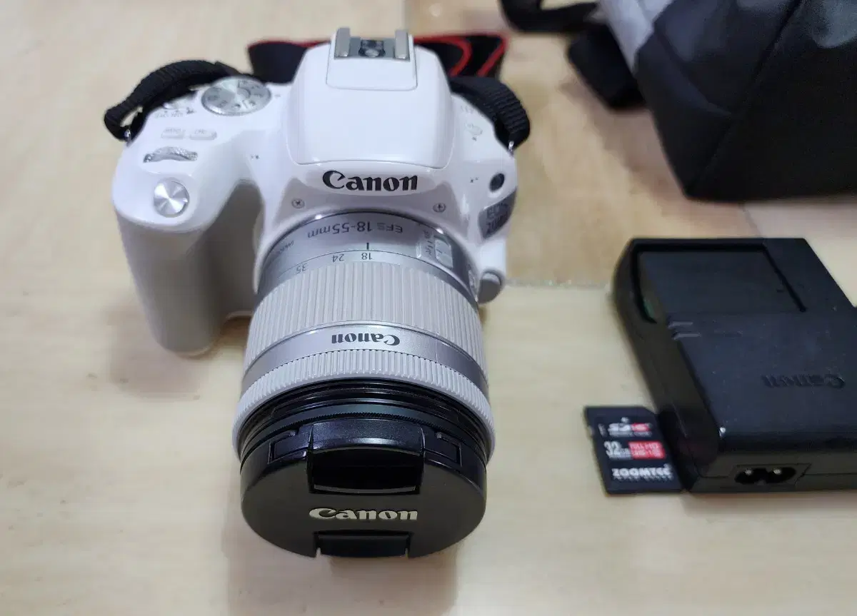 캐논 EOS 200D 화이트