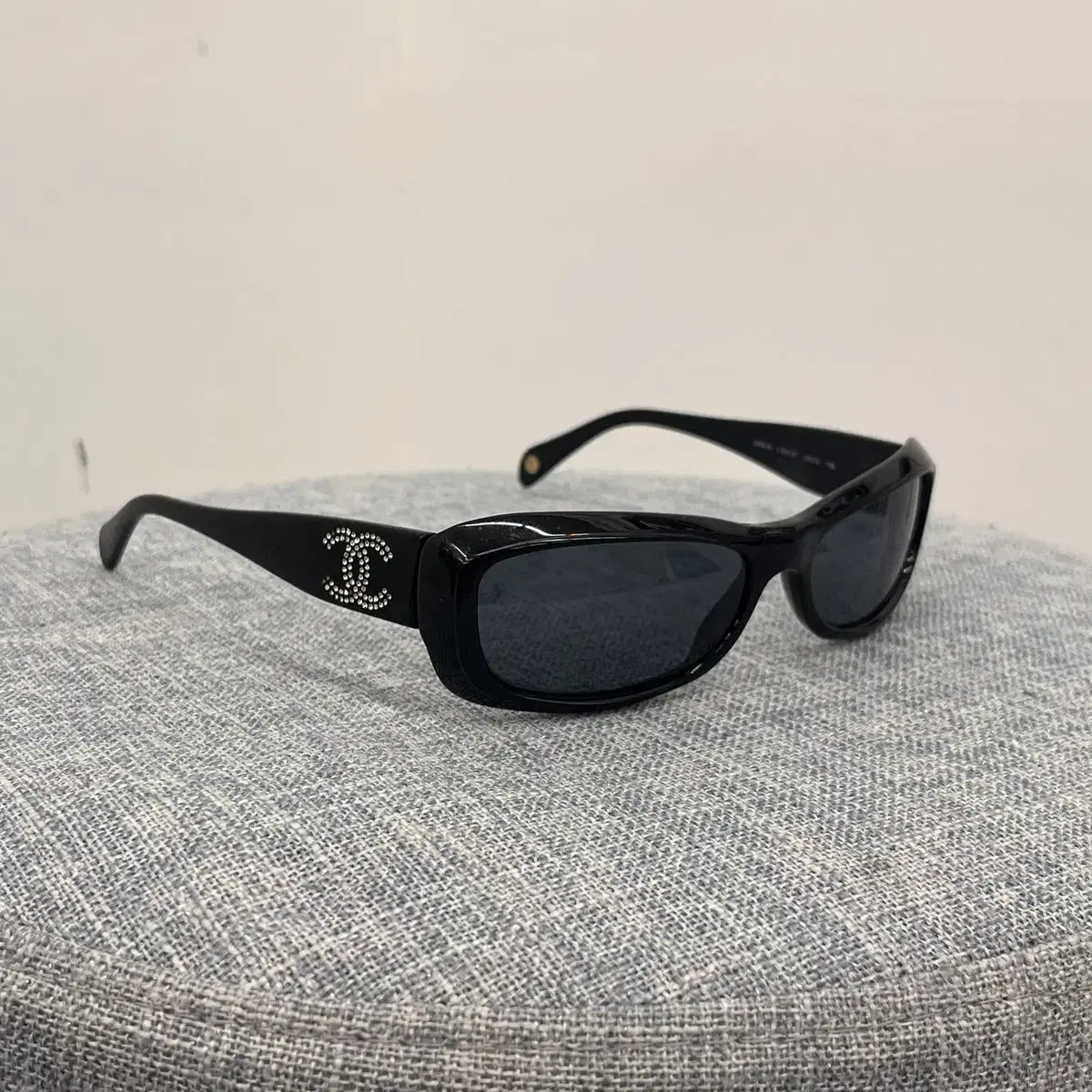 CHANEL 5095-B VINTAGE SUNGLASSES