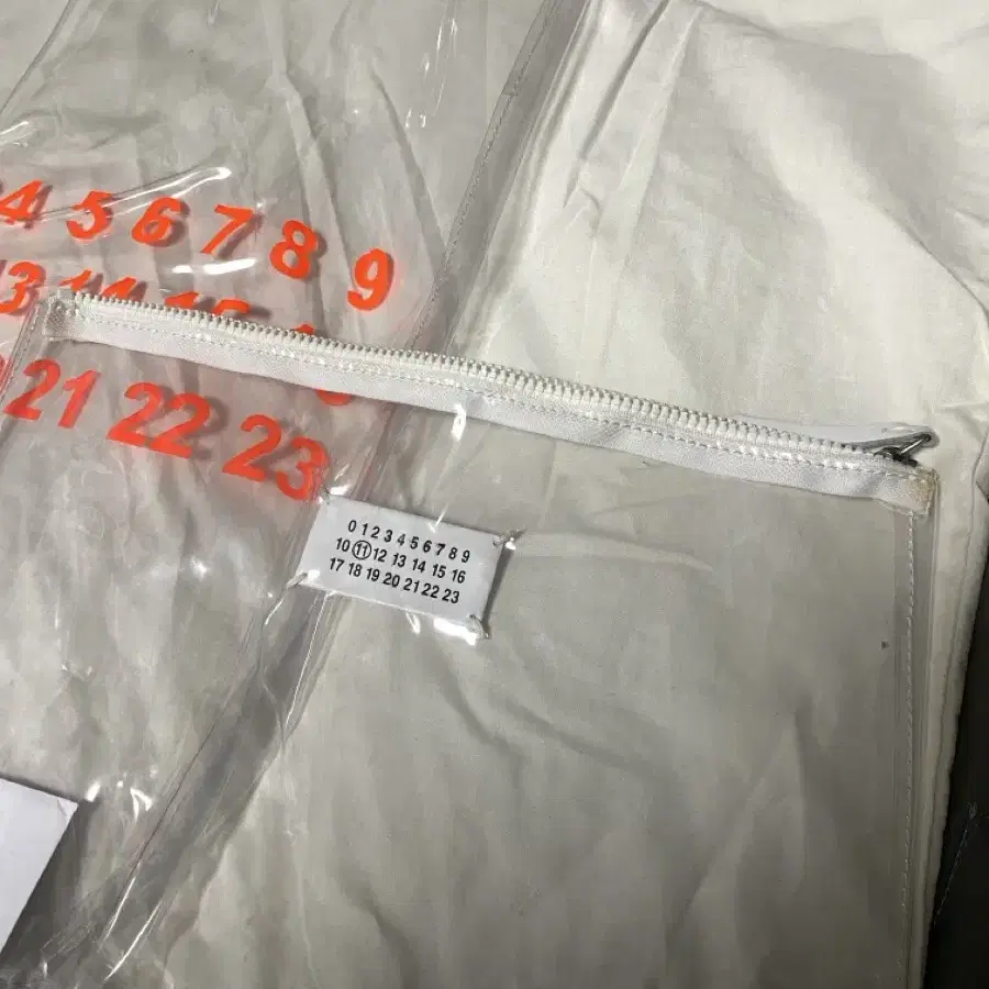 메종 마르지엘라 pvc 쇼퍼백 팝니다 masion margiela