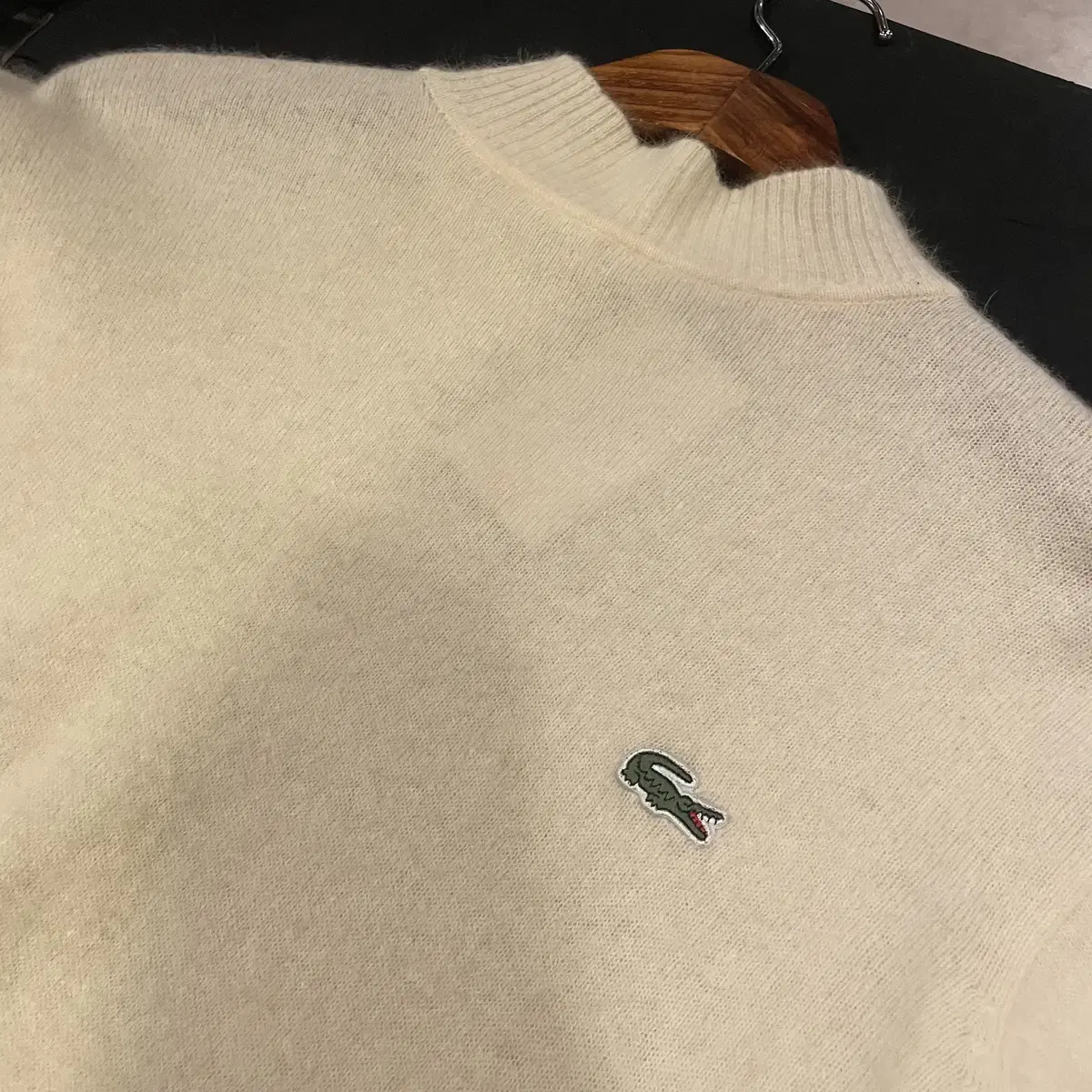 (251) LACOSTE 라코스테 하이넥 니트