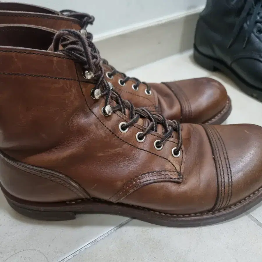 레드윙(Redwing) 8111 7.5D 판매합니다.