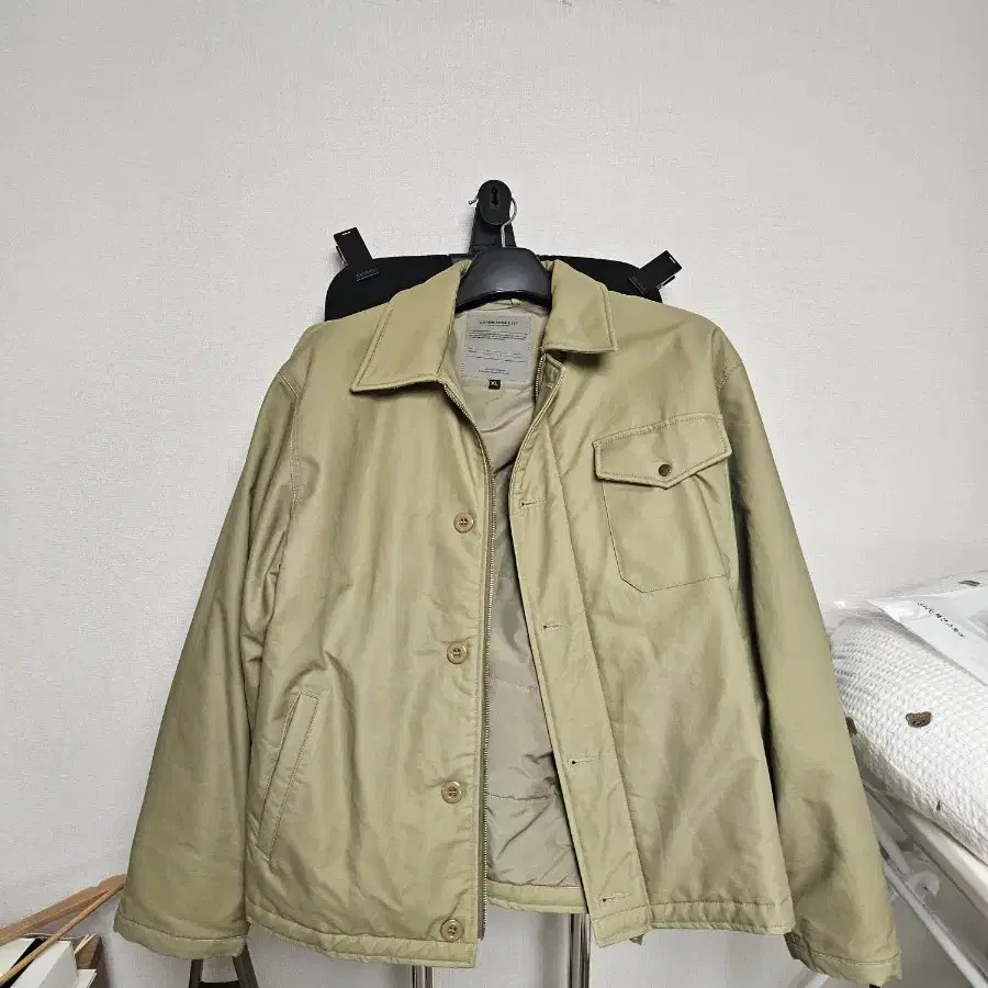 유니폼 브릿지 A2 deck jacket beige