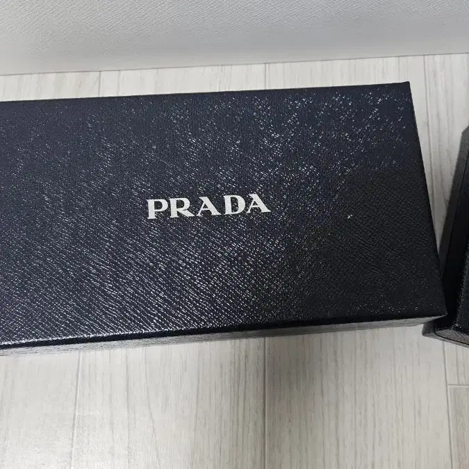 프라다 박스 쇼핑백 상자 종이가방 더스트백 파우치 명품 prada