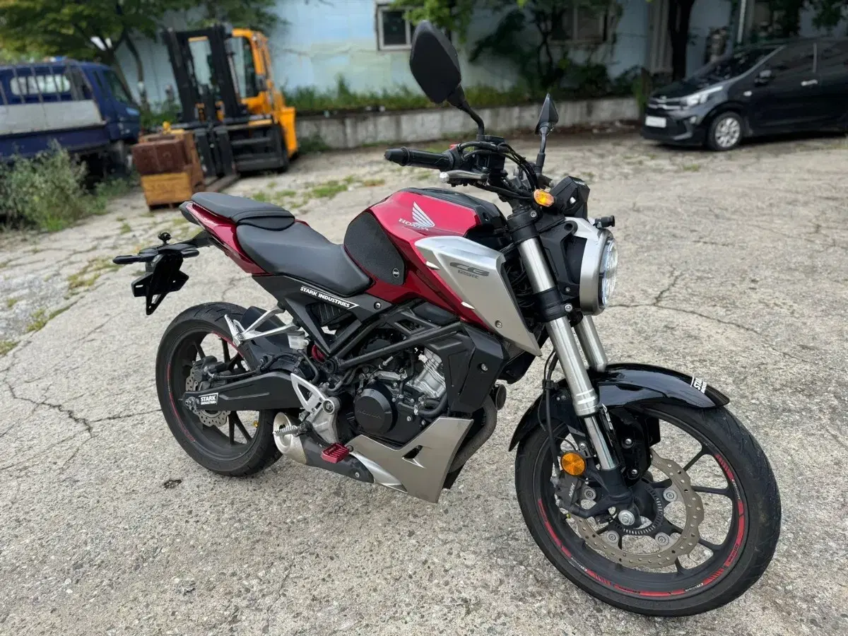 혼다 cb125r 20년형 abs모델 판매합니다