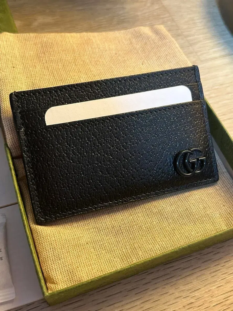 [New]Gucci Marmont Black Cardholder Wallet