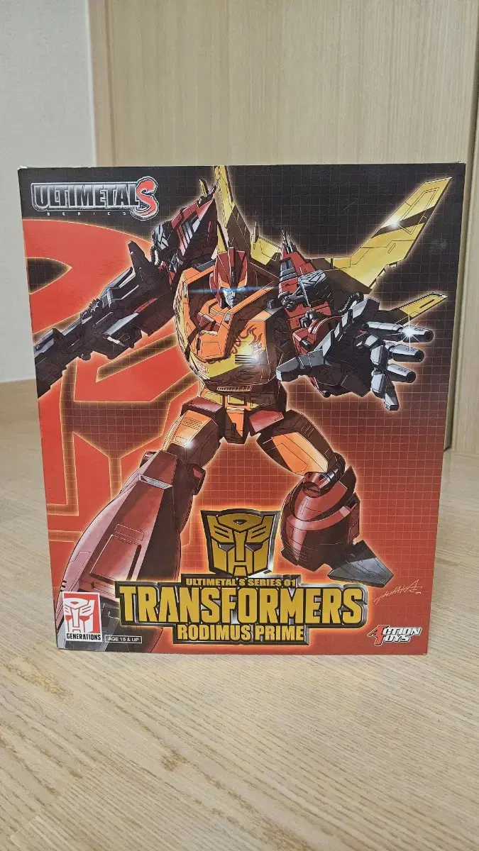 Actiontoys Transformers Ultimate MetalS Rodimus Prime