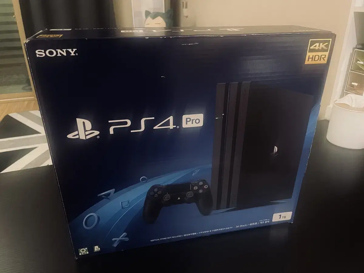 PS4 PRO 7218 1테라+타이틀2개