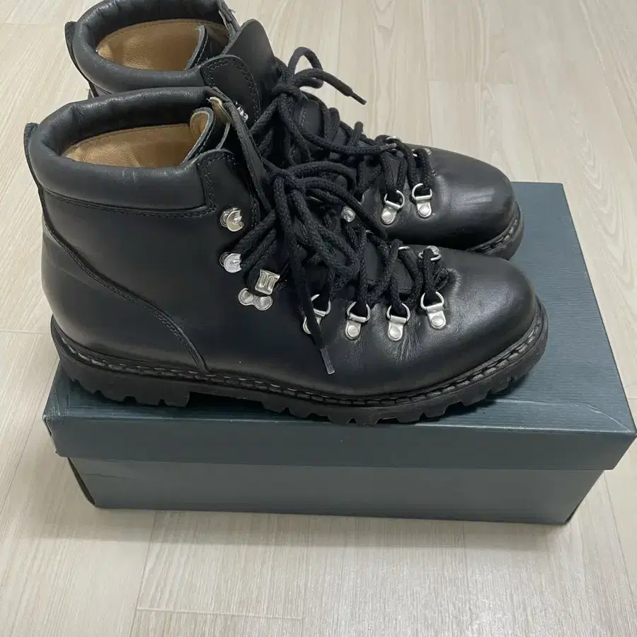 paraboot avoriaz uk9(280) 파라부트 아보리이즈 블랙