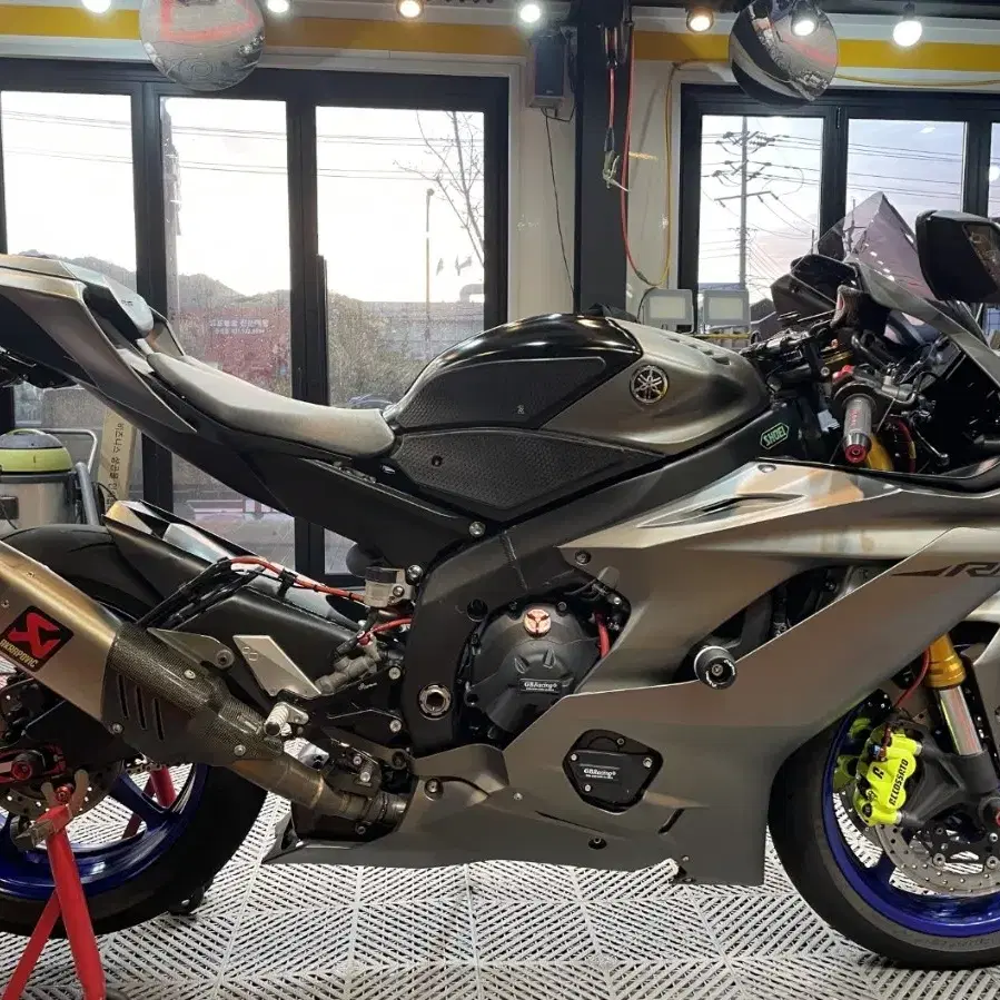 18년 야마하 yzf r6 풀튜닝 판매합니다