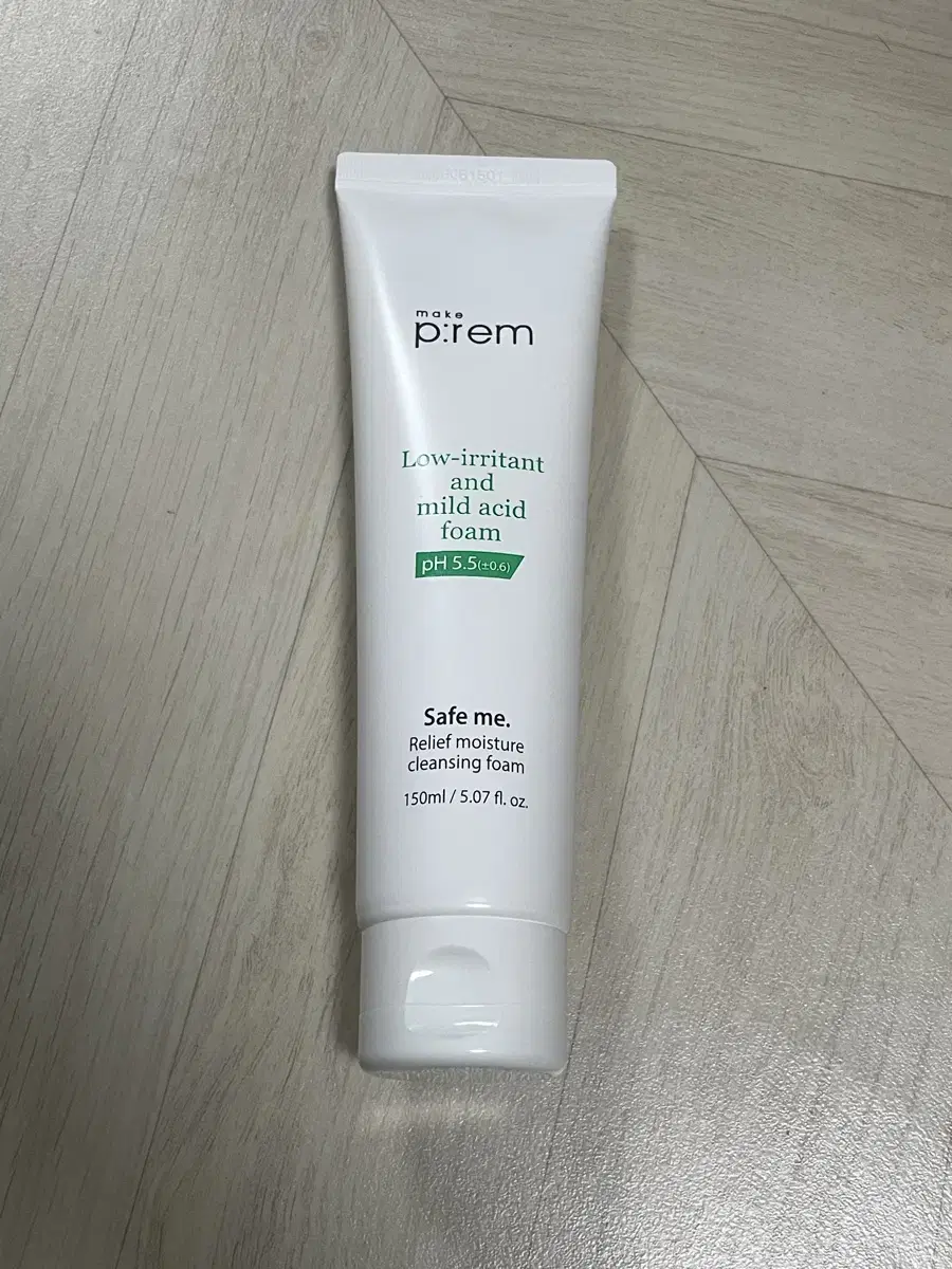 New) Makefrem SafeMe Relief Moisture Cleansing Foam 150ml