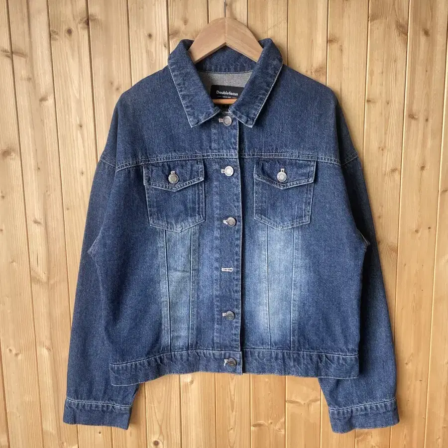 Double focus Denim Jacket