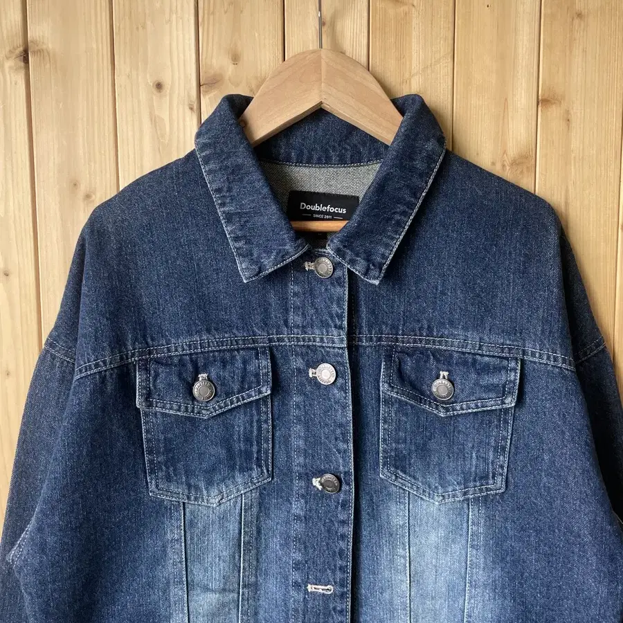 Double focus Denim Jacket