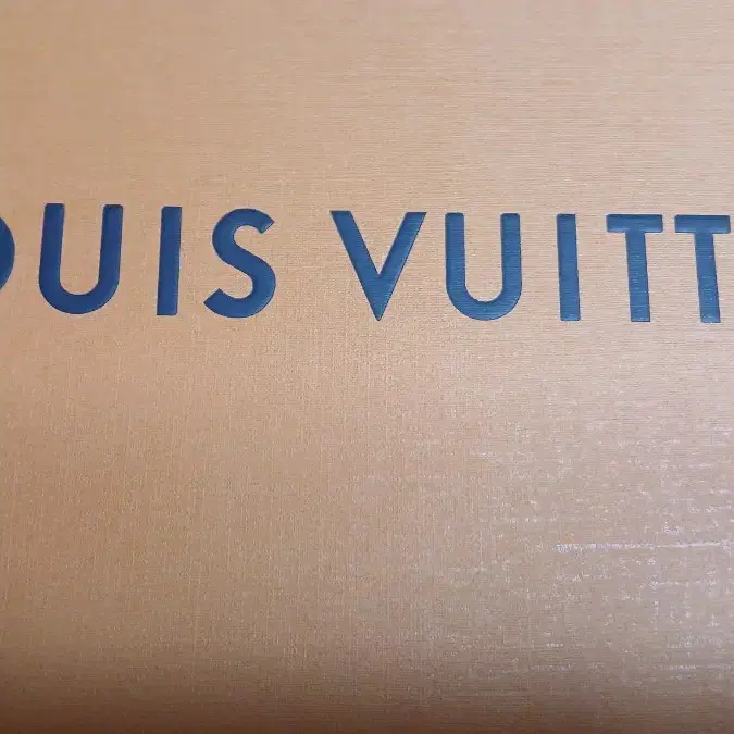 루이비통 중형 서랍형 박스(LOUIS VUITTON 미들 케이스)