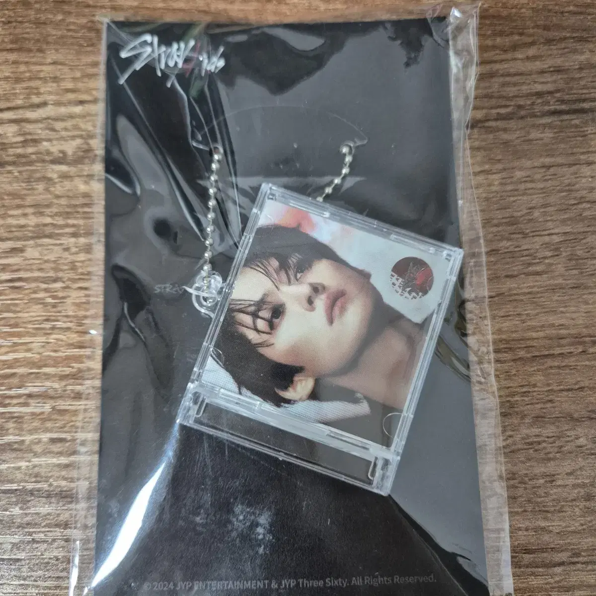 Straykids skz lee know Eight CD Keyrings