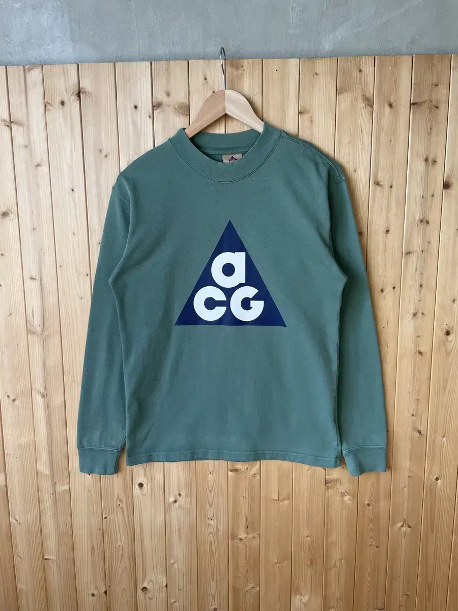 Nike acg Long sleeve