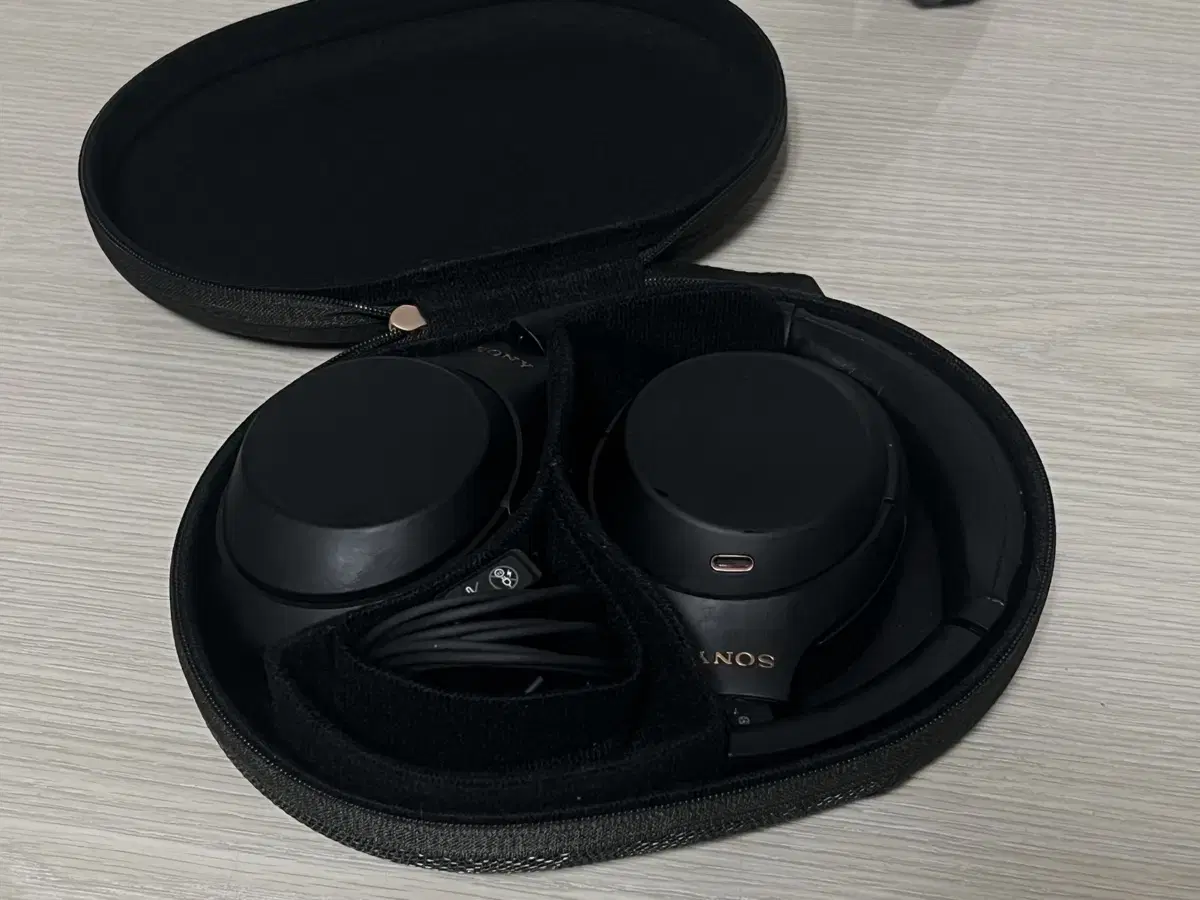 소니 sony wh-1000xm4 헤드폰 블랙