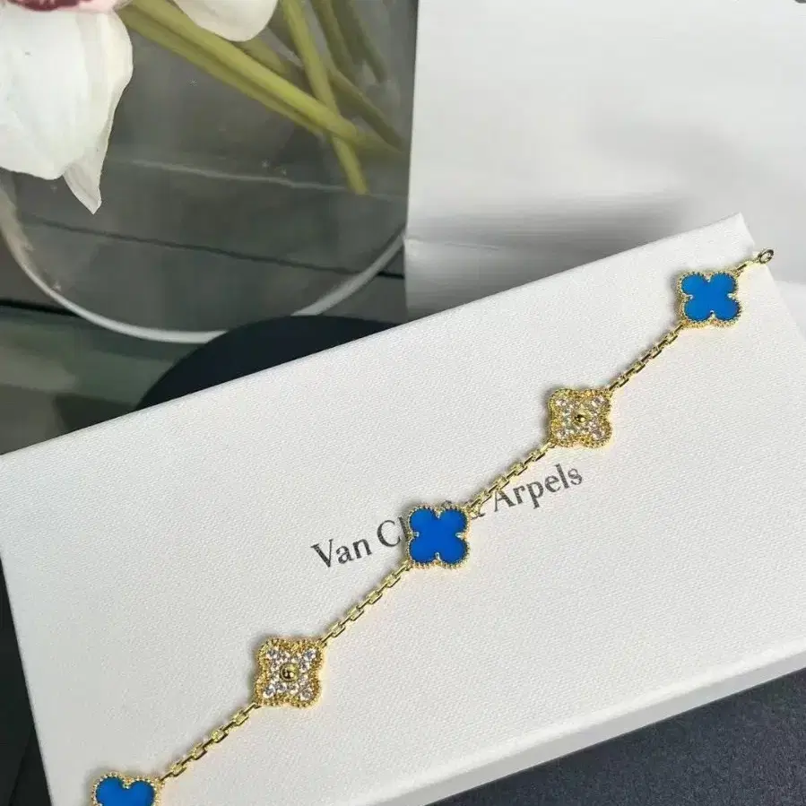 해외 구매Van Cleef & Arpels반클리프 아펠 팔찌 19cm