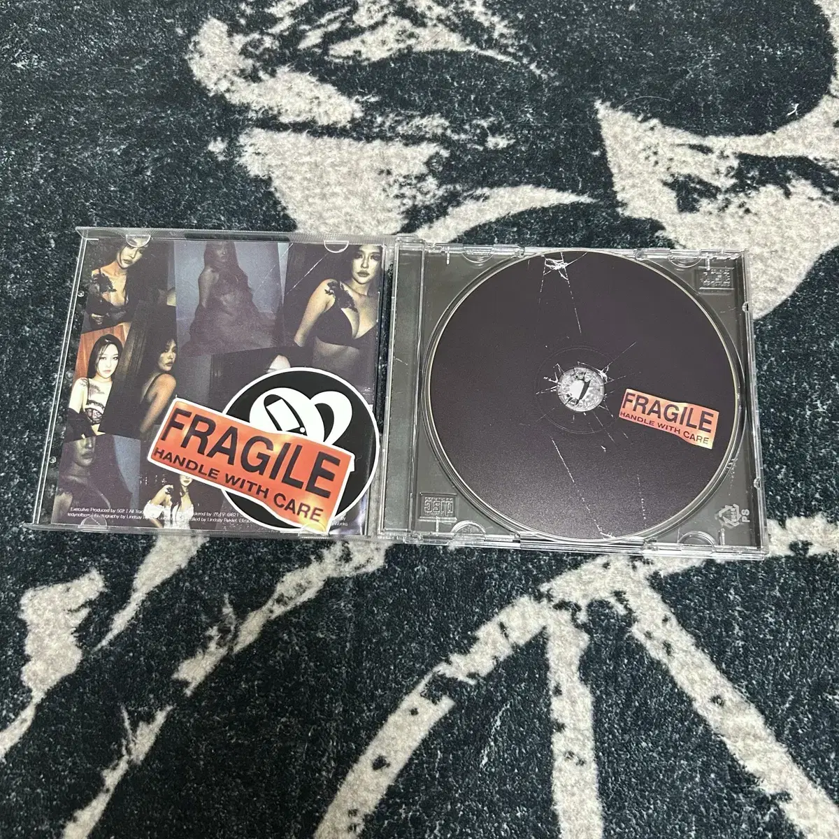 CAMO FRAGILE 카모 CD