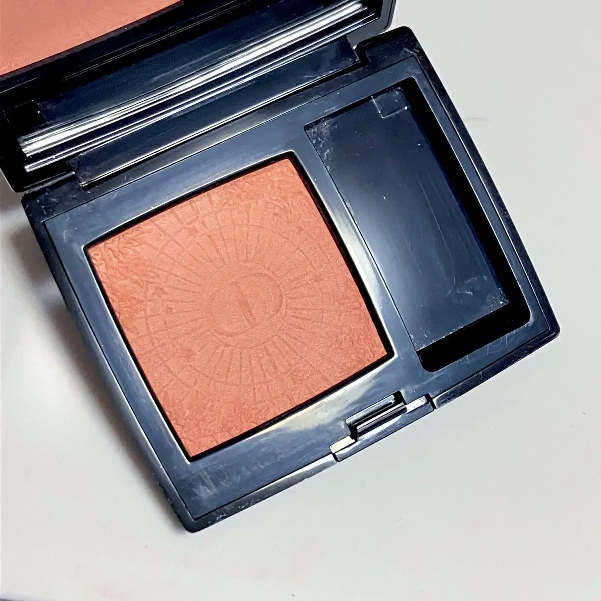 Dior Blush 556 Cosmic Coral