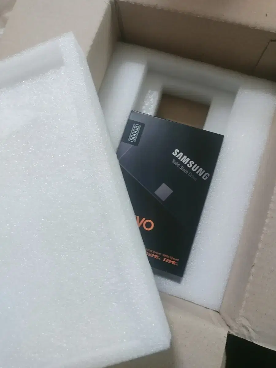 ssd 삼성 500 기가 팝니다