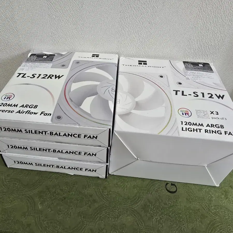 써멀라이트 TL-S12, TL-S12R PWM 쿨링팬 120mm 정방향,