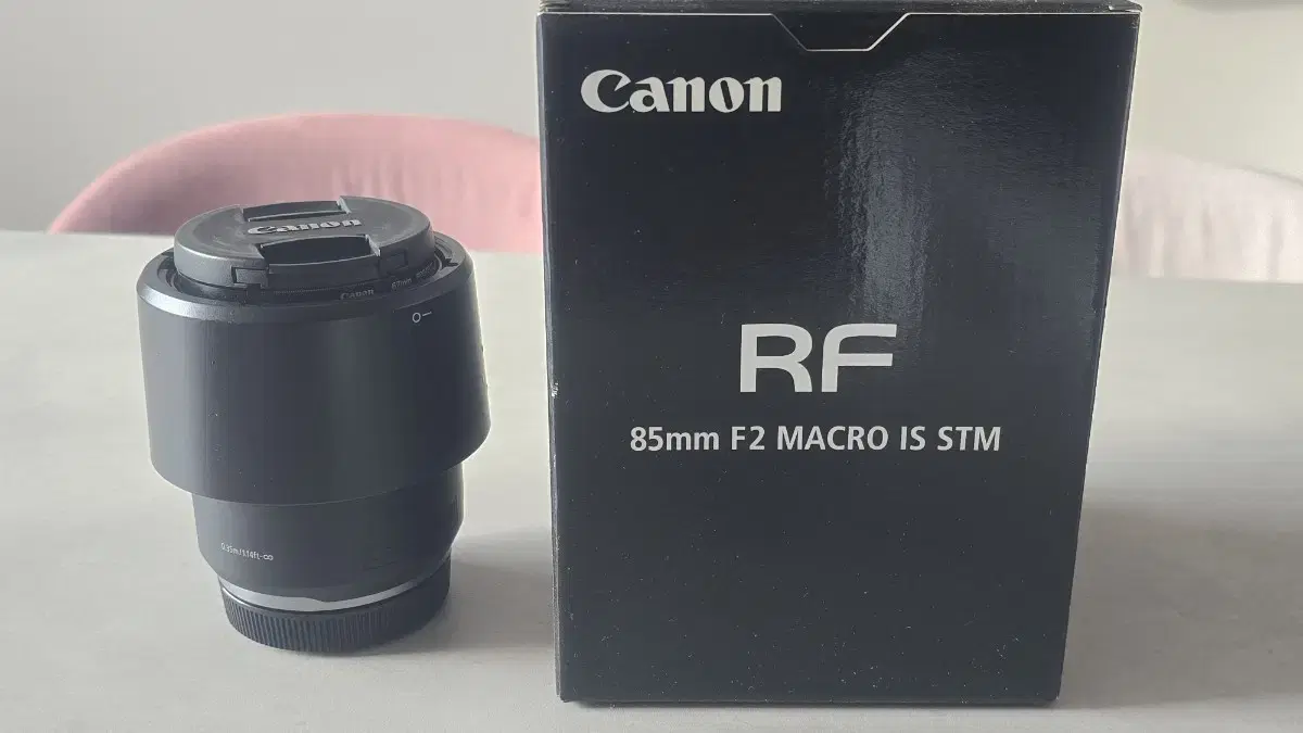 RF85MM F2 MACRO IS STM 거의 새것 박스풀