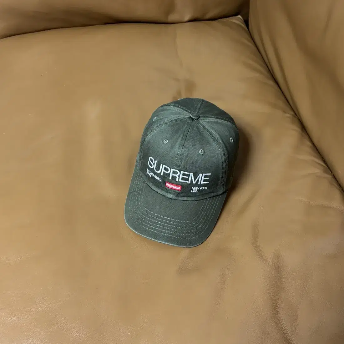 Supreme 슈프림 카키 6패널 볼캡 모자 Est.1994 Khaki