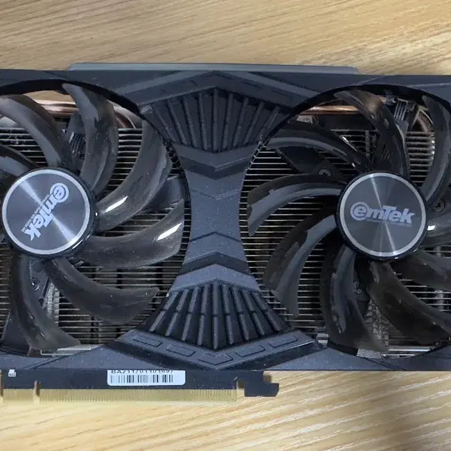 이엠텍GTX 1660 super 팝니다.