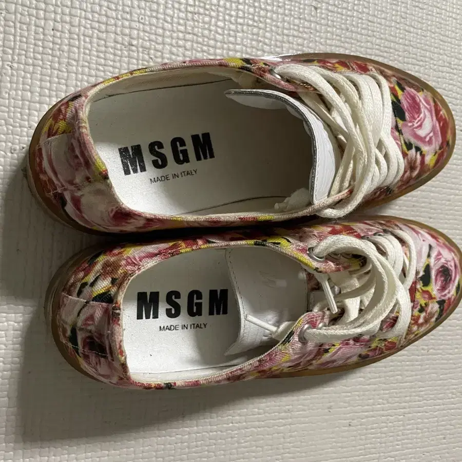 MSGM 스니커즈