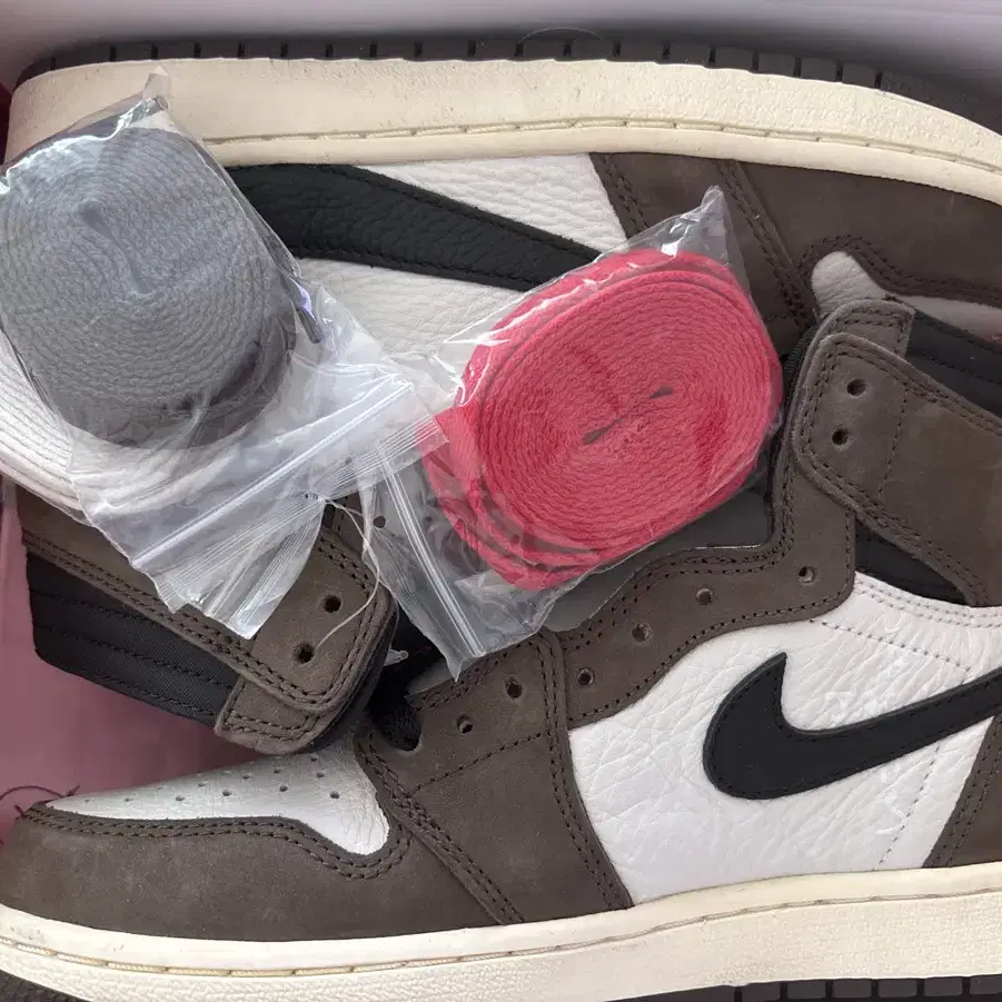 Jordan 1 x Travis Scott Retro High OG SP