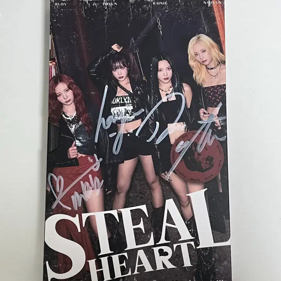 프림로즈 Steal Heart 싸인 앨범