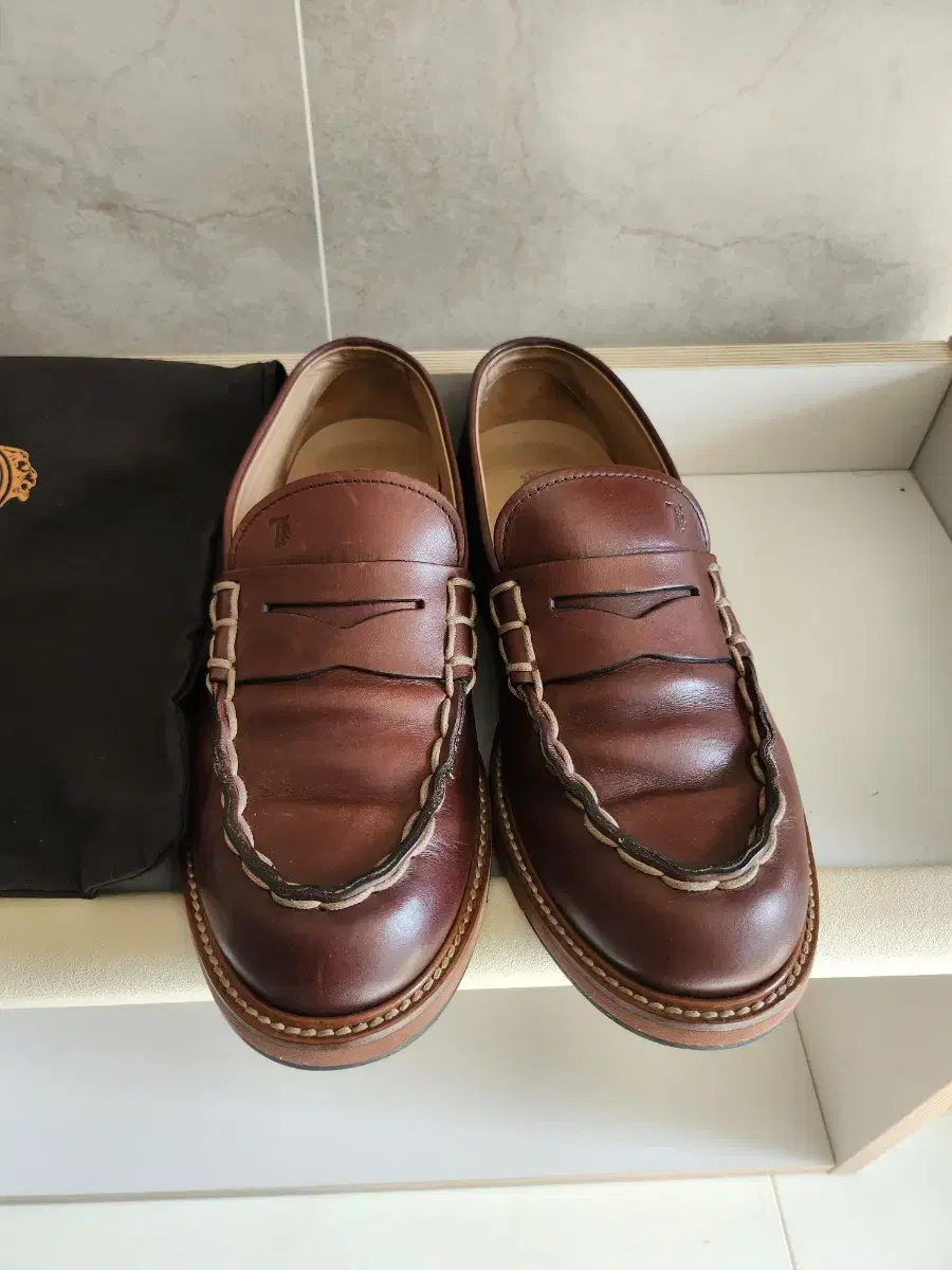 Tod's loafers