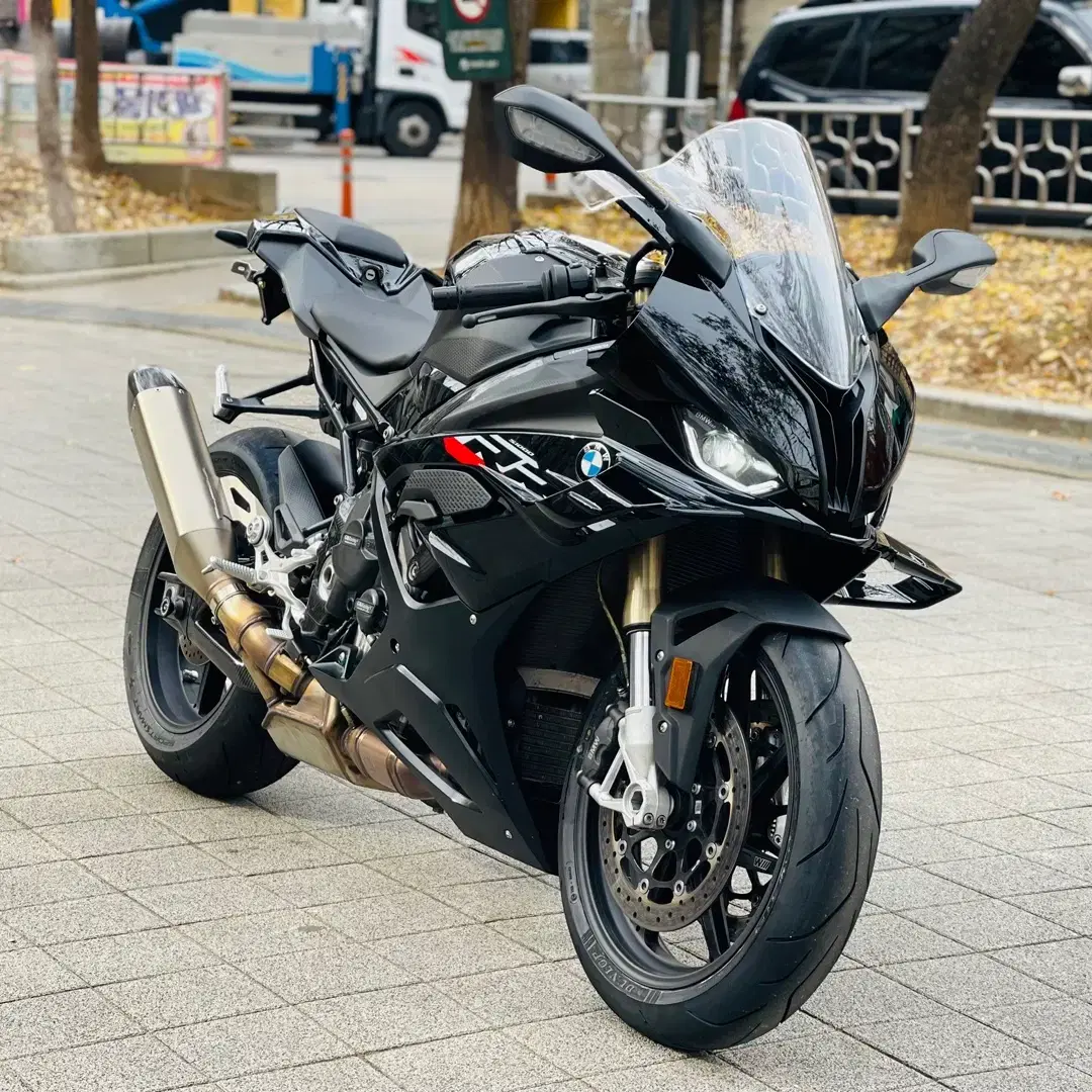 [BMW] S1000RR 레이스팩 2023년식 차량 최저가 판매 합니다.