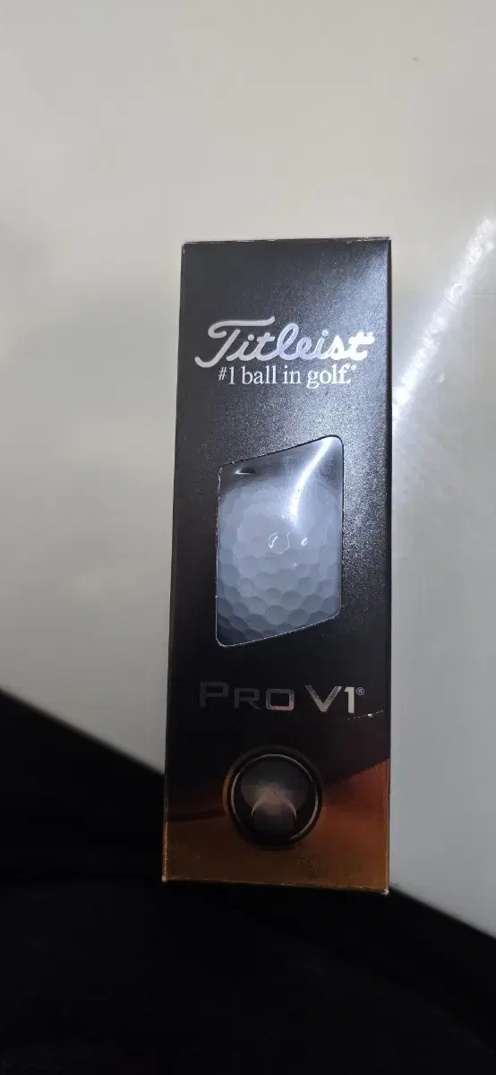 PRO v1 골프공 팝니다