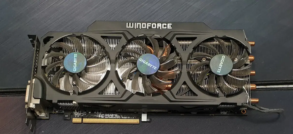 [무배][중고] 케이스파손 GV-R929XOC-4GD