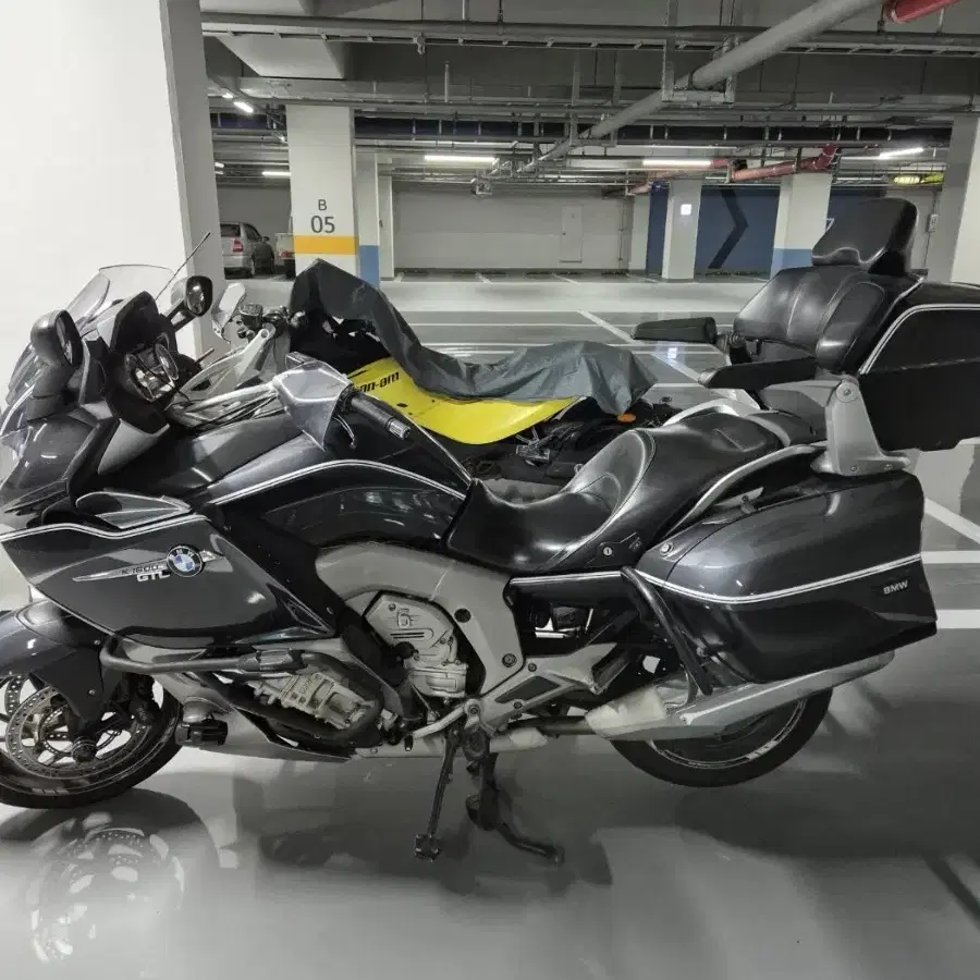 BMW K1600GTL